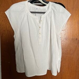 GAP White Short Sleeve Top
